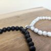 Bracelets Couple - Perles Noires et Blanches Magnétiques Rond (2)