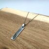 Collier vertical Femme - Initiales (2)