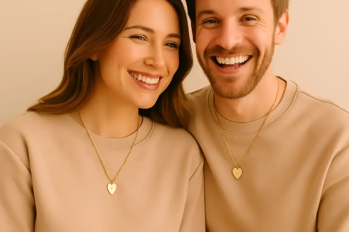 colliers couple assortis