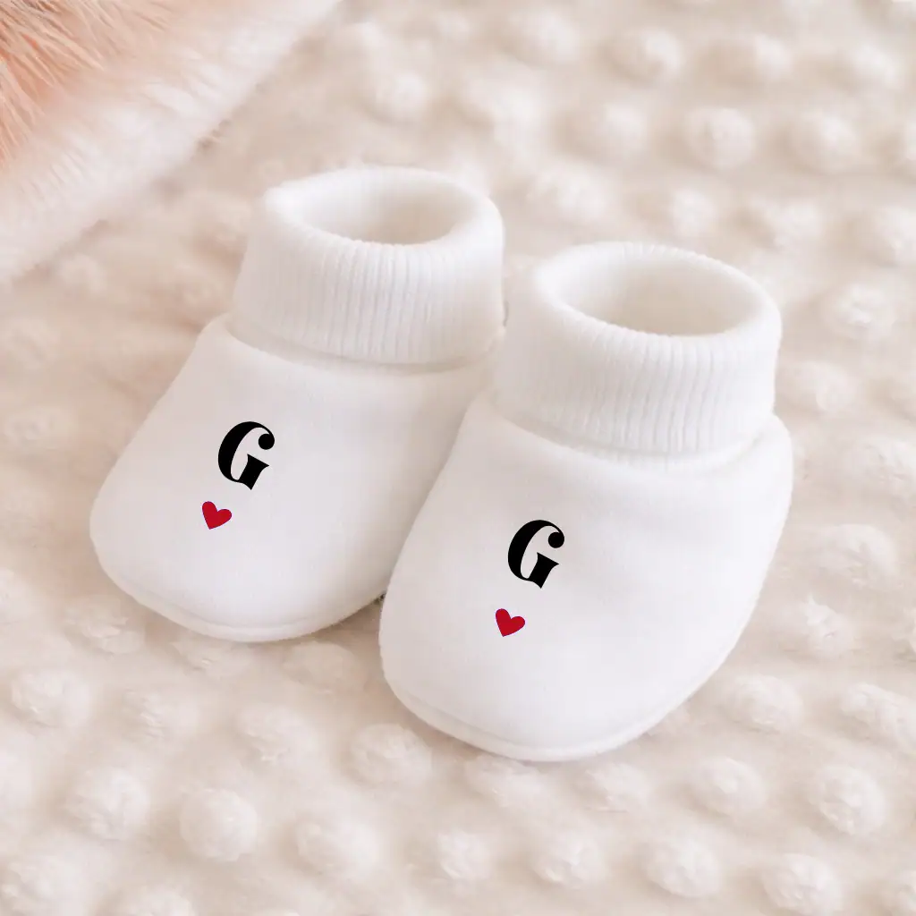 Chaussons Bébé Personnalisé & Cœur Rouge