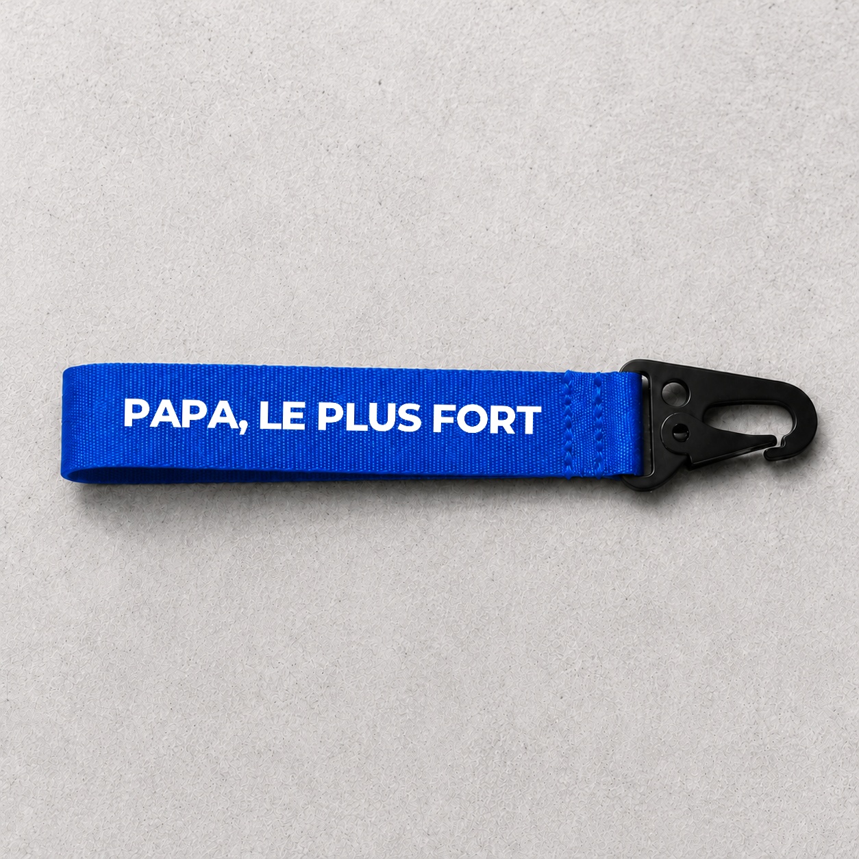 Porte-clé Papa le plus fort bleu