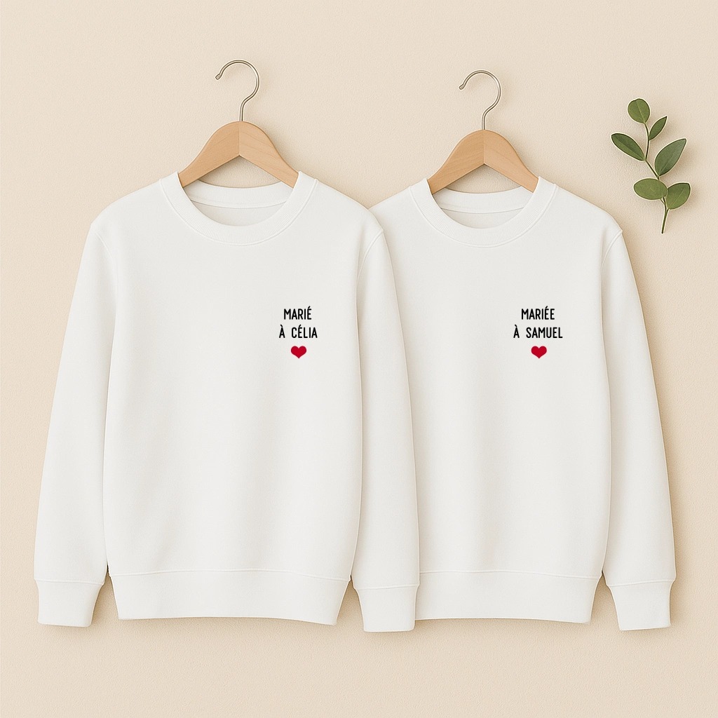Pull couple Marié et Mariée à prénom, les deux en blanc