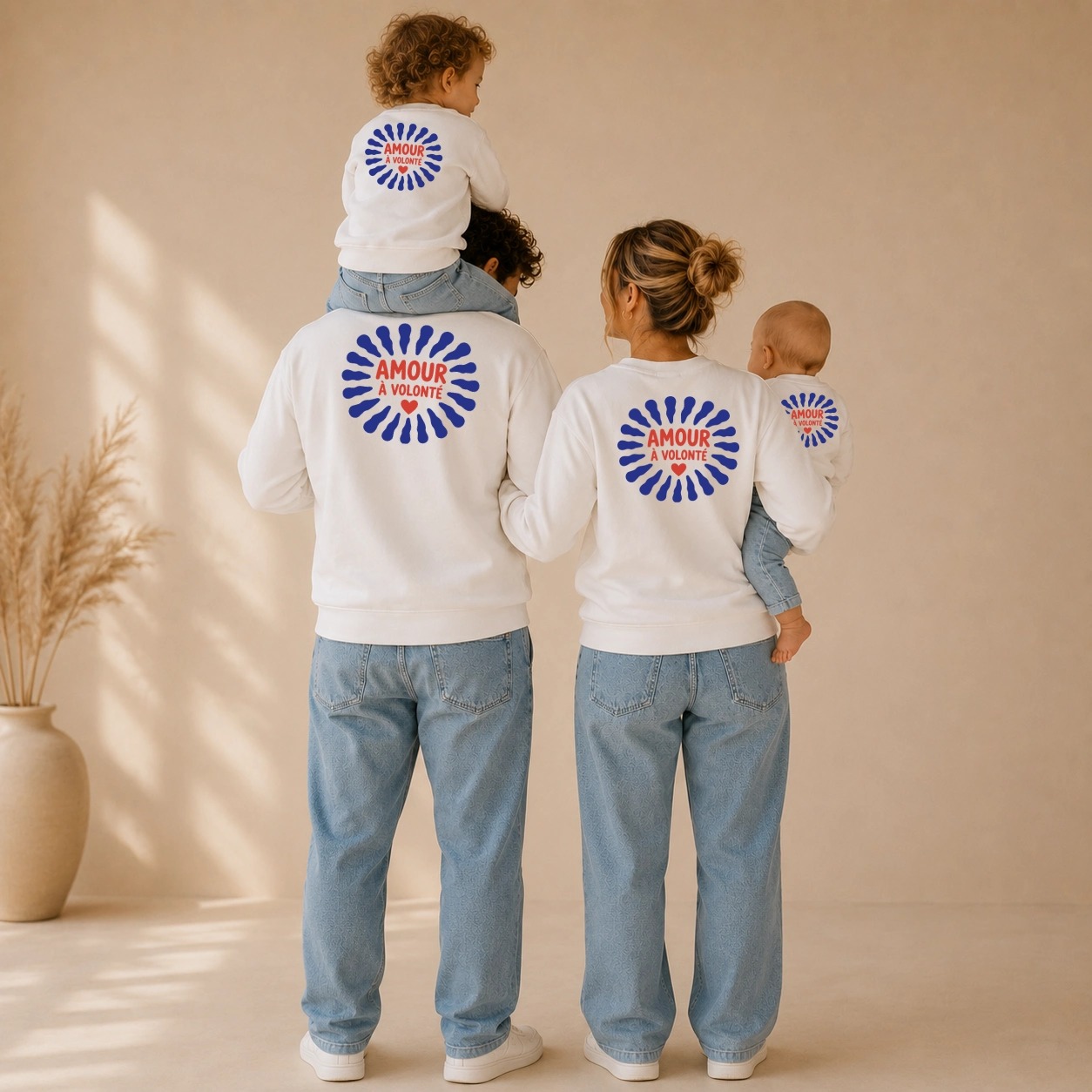 Famille portant Amour à volonté
